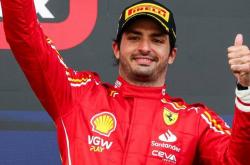 开云体育平台APP-索伯车队鏖战梅赛德斯，塞恩斯点燃赛场