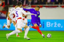 开云体育登录-墨西哥完胜丹麦，姆巴佩统治全场