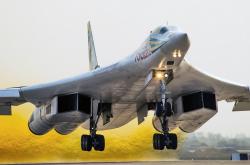 开云体育在线-璀璨碰撞与新生代宣言，杰伦·格林对阵广厦队的高光时刻