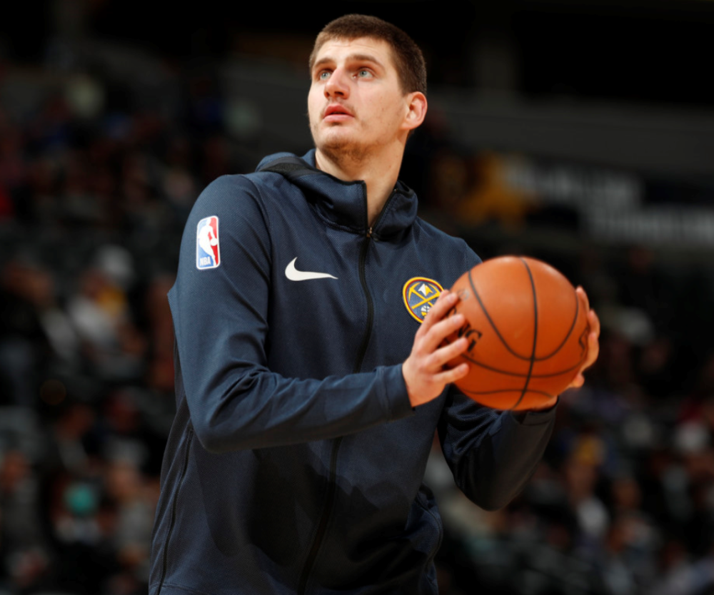 关于BLG横扫XL，Jankos一己之力扛起全队的信息