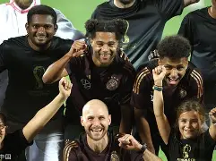 多特蒙德力克马赛，格纳布里一己之力扛起全队