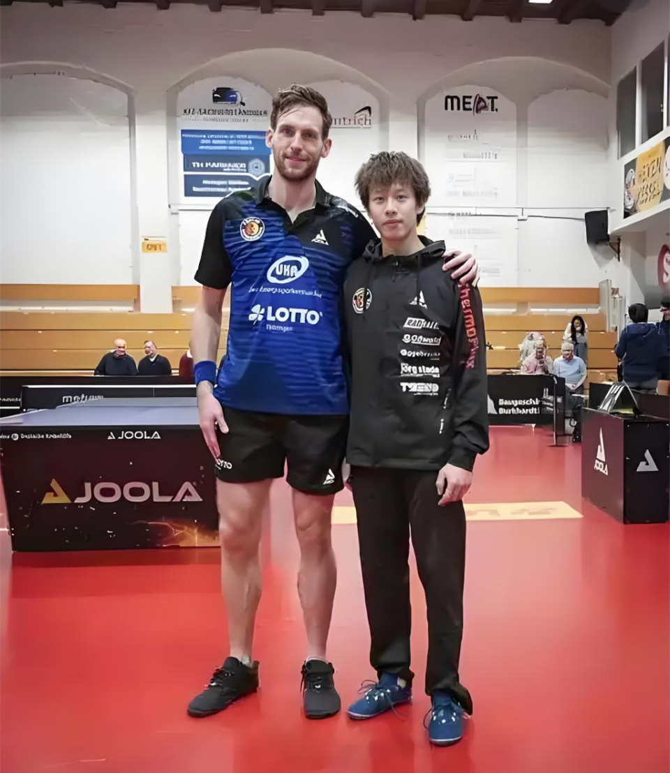 德国队完胜英格兰队，林高远扛起全队