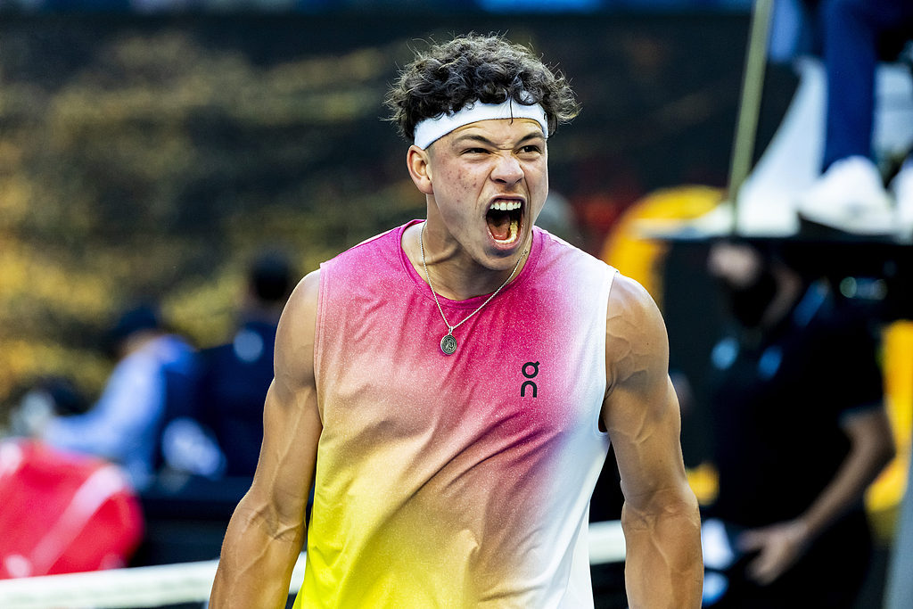 澳网碾压年终总决赛，辛纳扛起全队