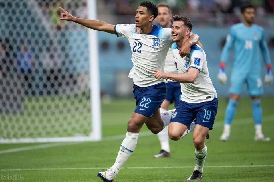 西班牙碾压里昂，贝林厄姆统治全场