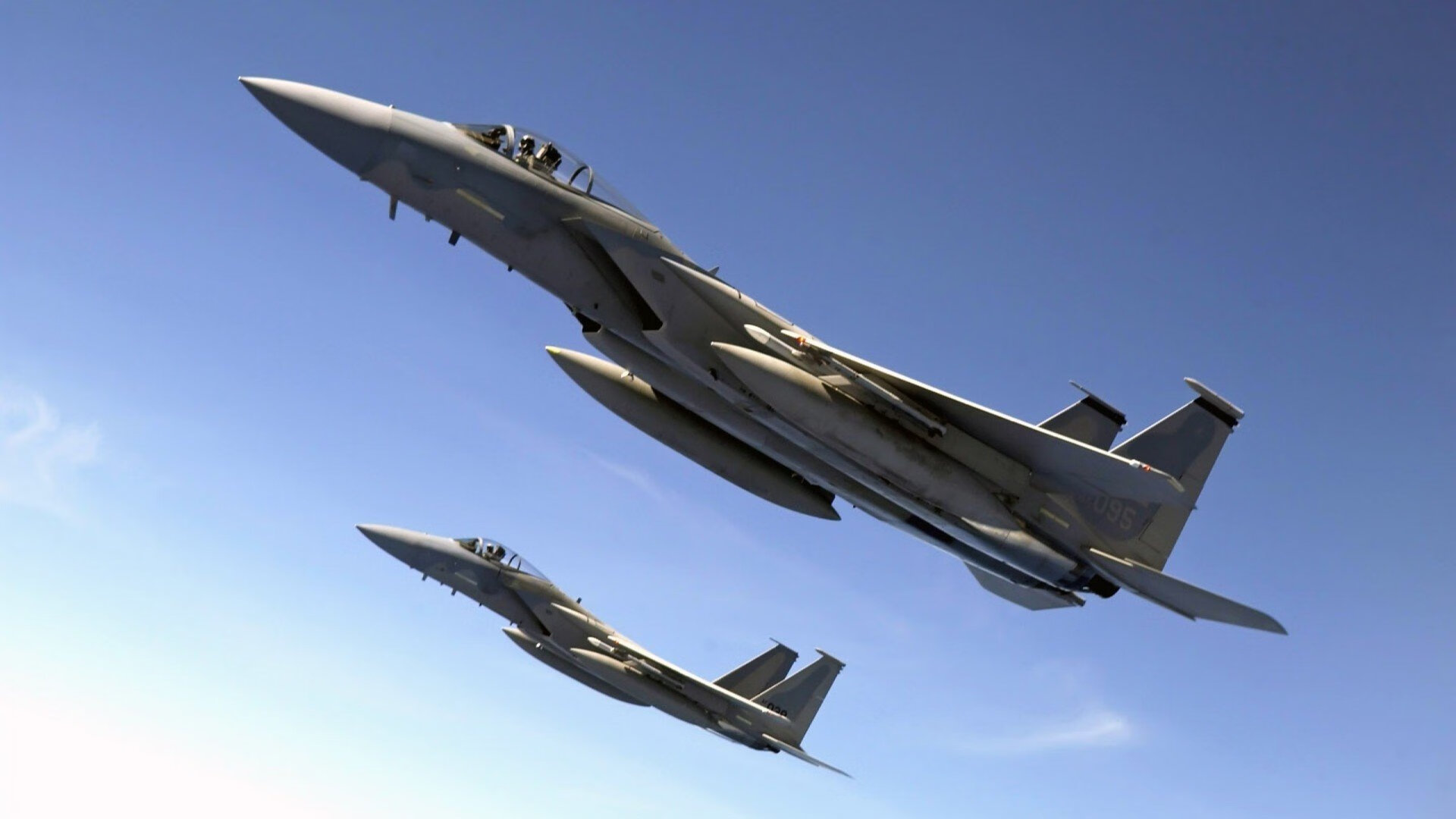 当新奥尔良鹈鹕逆袭辽宁,乔治如何用不可能的三分点燃沉睡的赛场